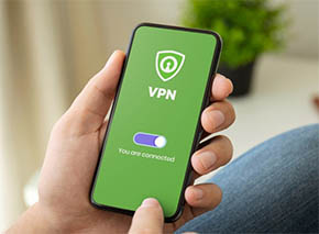 Moni maksullinen VPN ohjelma tarjoaa ilmaisen tarjouksen VPN yhteyden käyttöön. Tällaisissa VPN yhteyksissä ei välttämättä ole kaikkia oheispalveluja käytössä. 